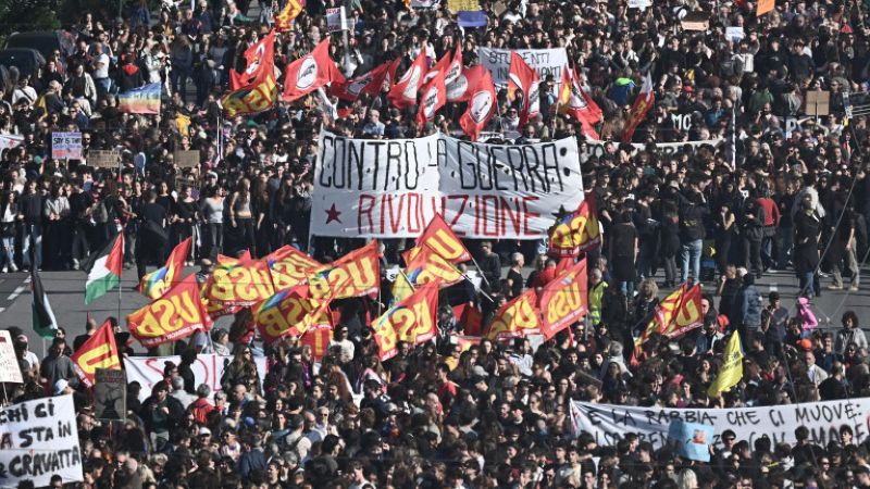 Десетки хиляди протестираха в цяла Италия срещу Мелони
